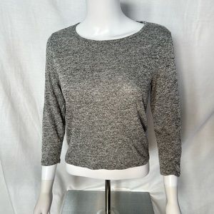 NWOT Women's 3/4 sleeve sweater